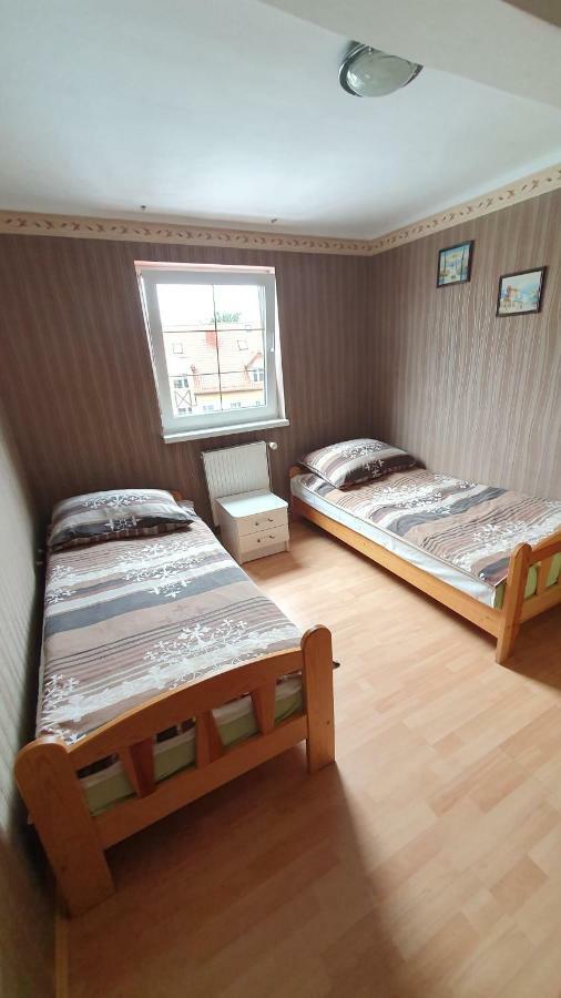 Pokoje Do Wynajecia Piastowska Międzyrzecz Extérieur photo