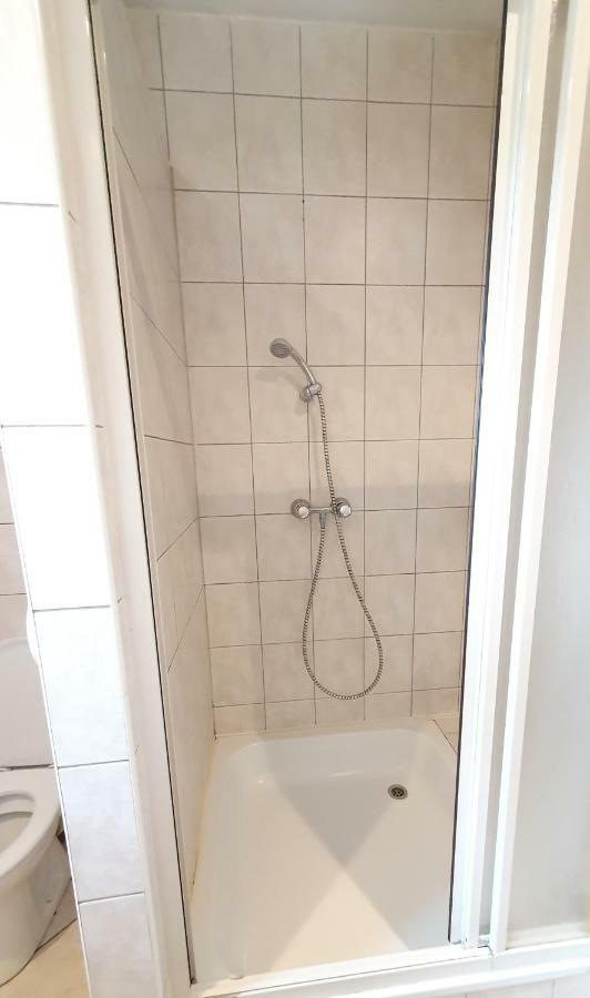 Pokoje Do Wynajecia Piastowska Międzyrzecz Extérieur photo