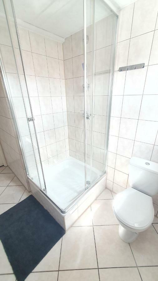 Pokoje Do Wynajecia Piastowska Międzyrzecz Extérieur photo