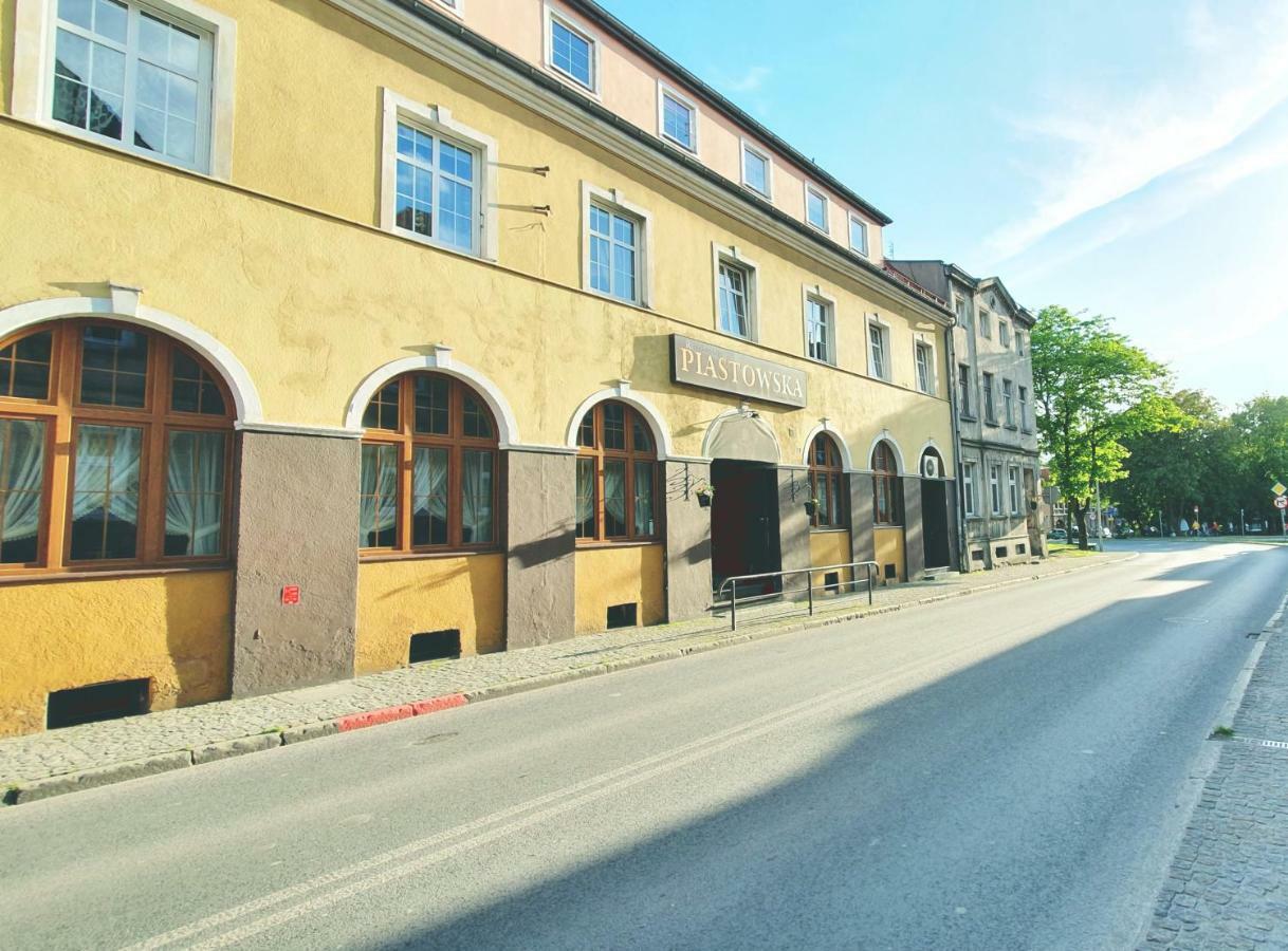 Pokoje Do Wynajecia Piastowska Międzyrzecz Extérieur photo